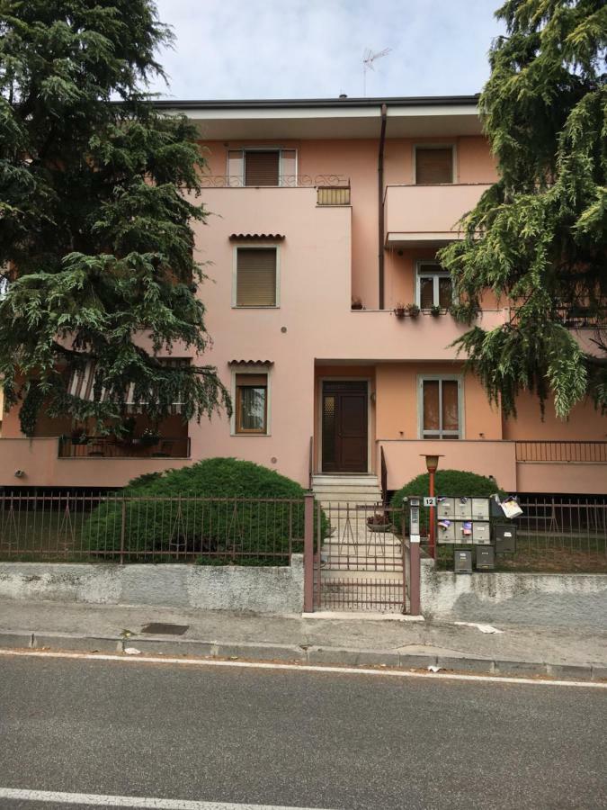 Io E Te Apartment Desenzano del Garda Bagian luar foto